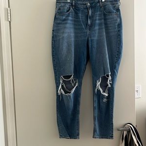 American Eagle Strigid Mom Jean size 16